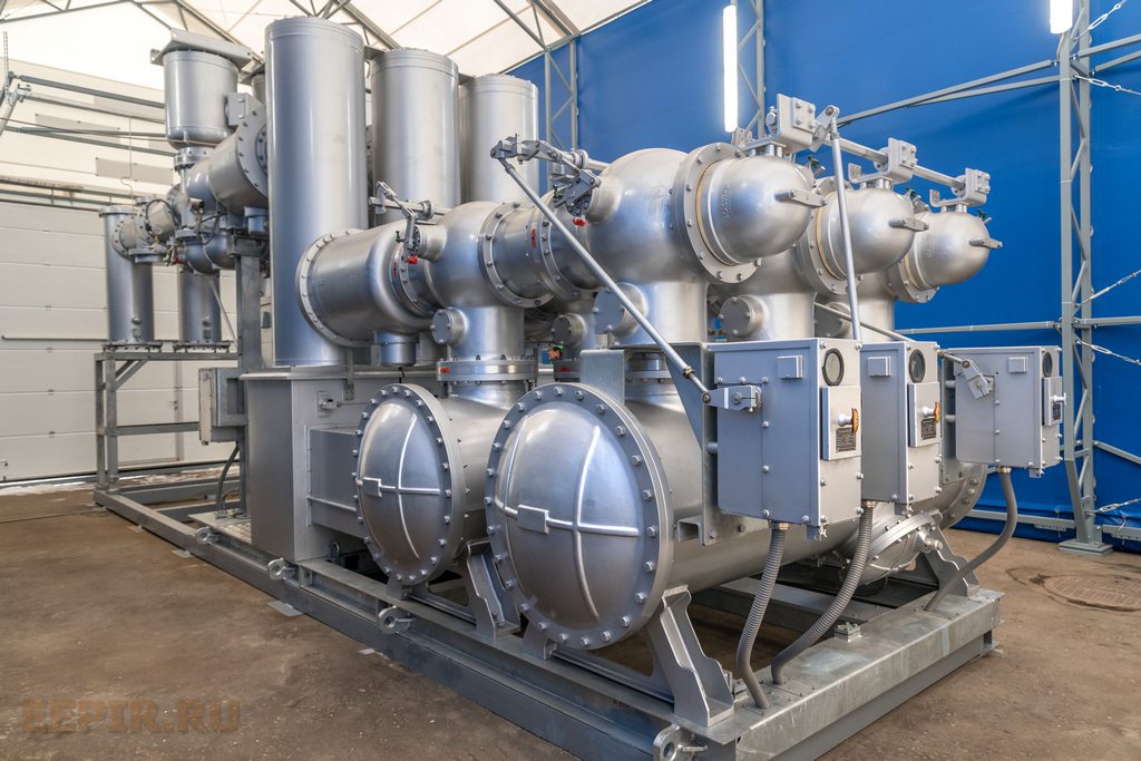 Training High voltage switchgear 220 kV at the Department of Electric Stations of MPEI, mounted with the support of PJSC Rosseti and Eurocontract