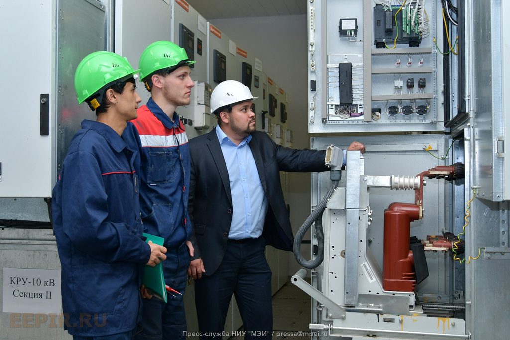 Student practice at the MPEI thermal power plant