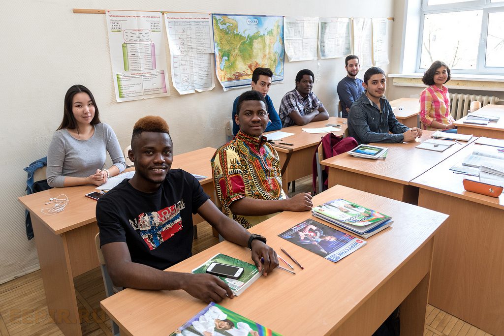 Russian language lesson for international students