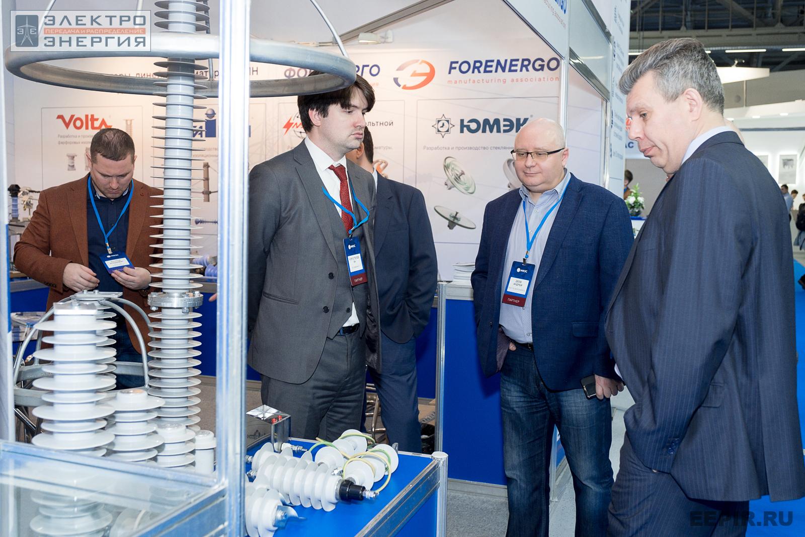 Участники МФЭС-2022 на стенде «ФОРЭНЕРГО»