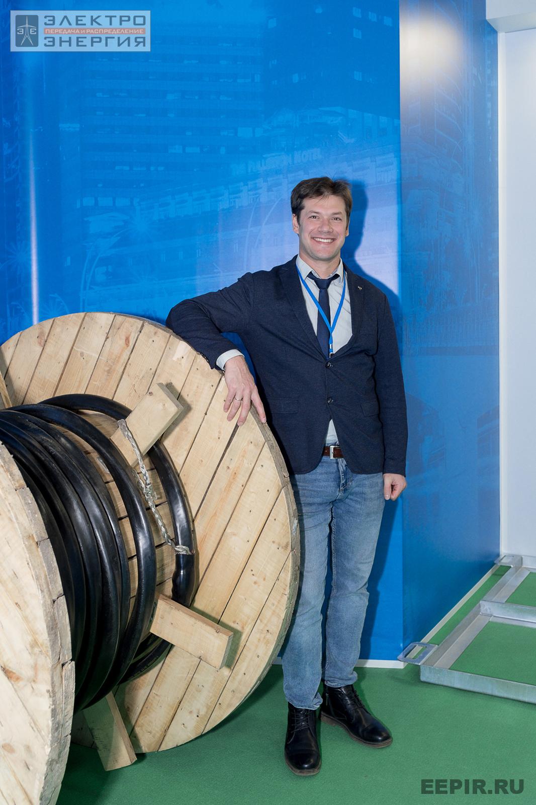 На стенде ООО «ЭНСТО РУС»