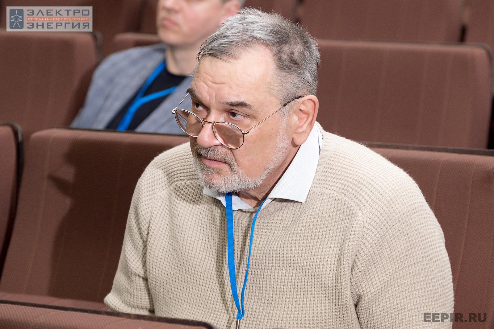 На научно-практической конференции «Линии электропередачи — кровеносные сосуды энергетики»