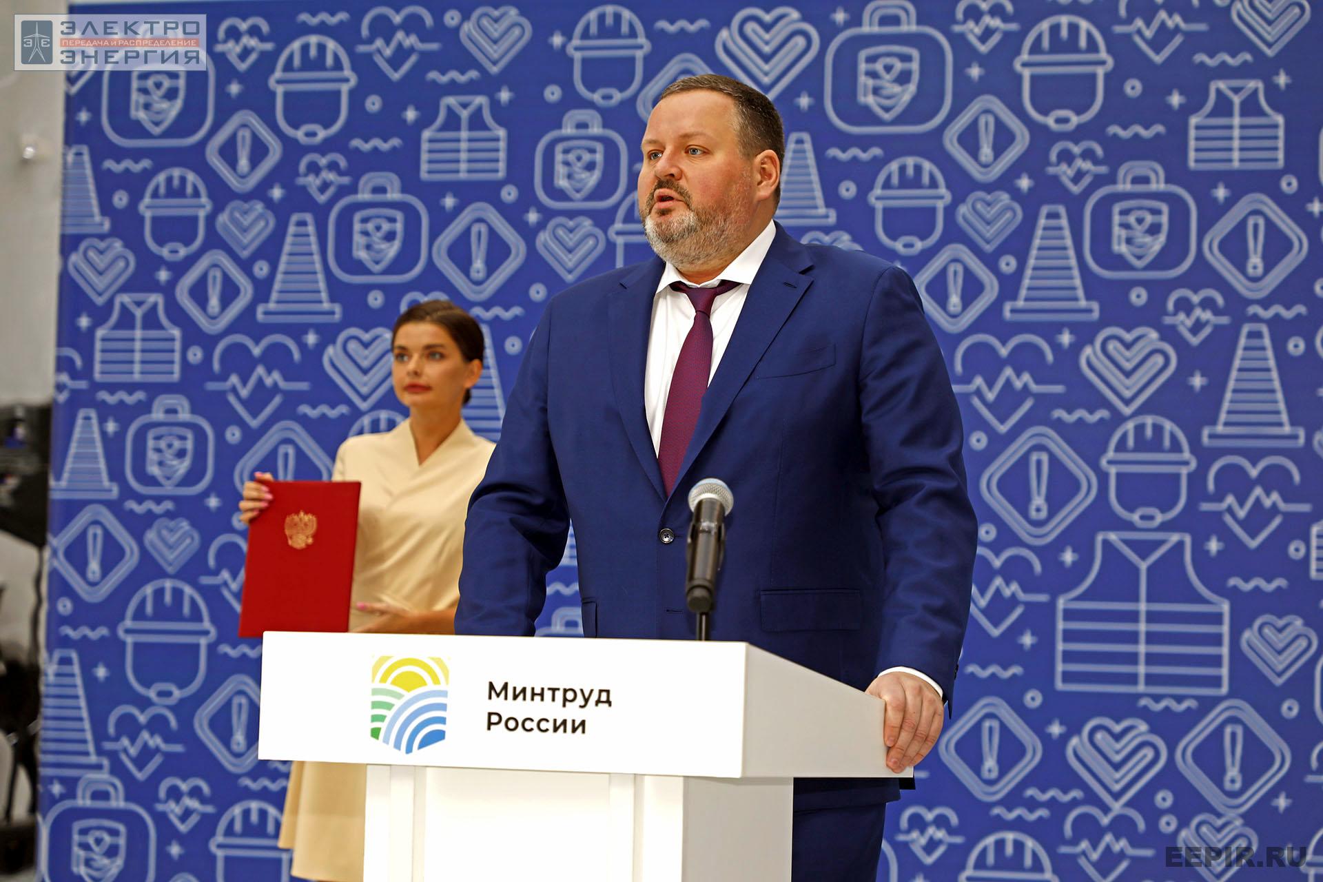 На ВНОТ-2022: выставка СИЗ и оборудования