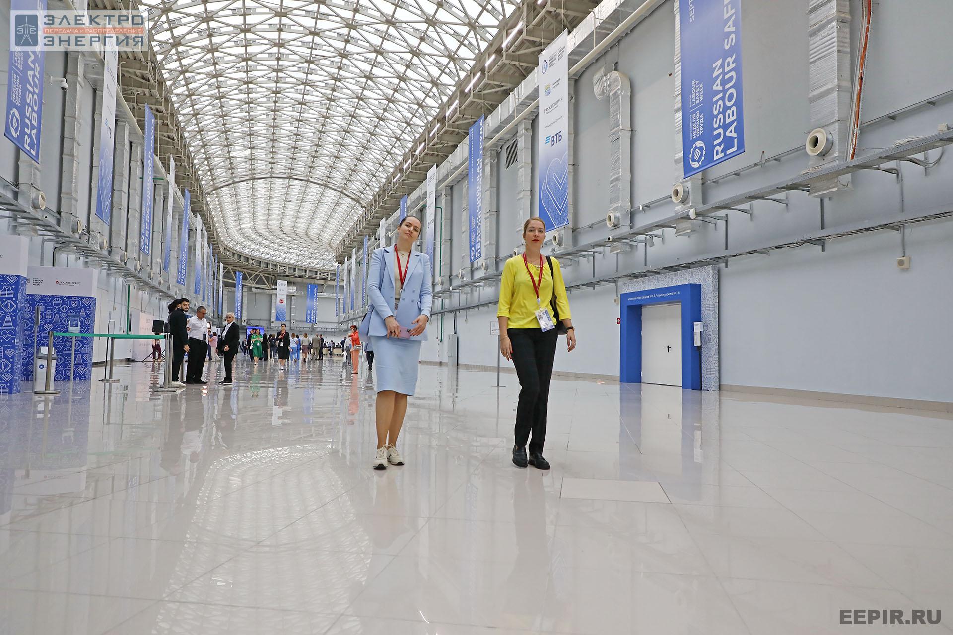 На ВНОТ-2022: выставка СИЗ и оборудования