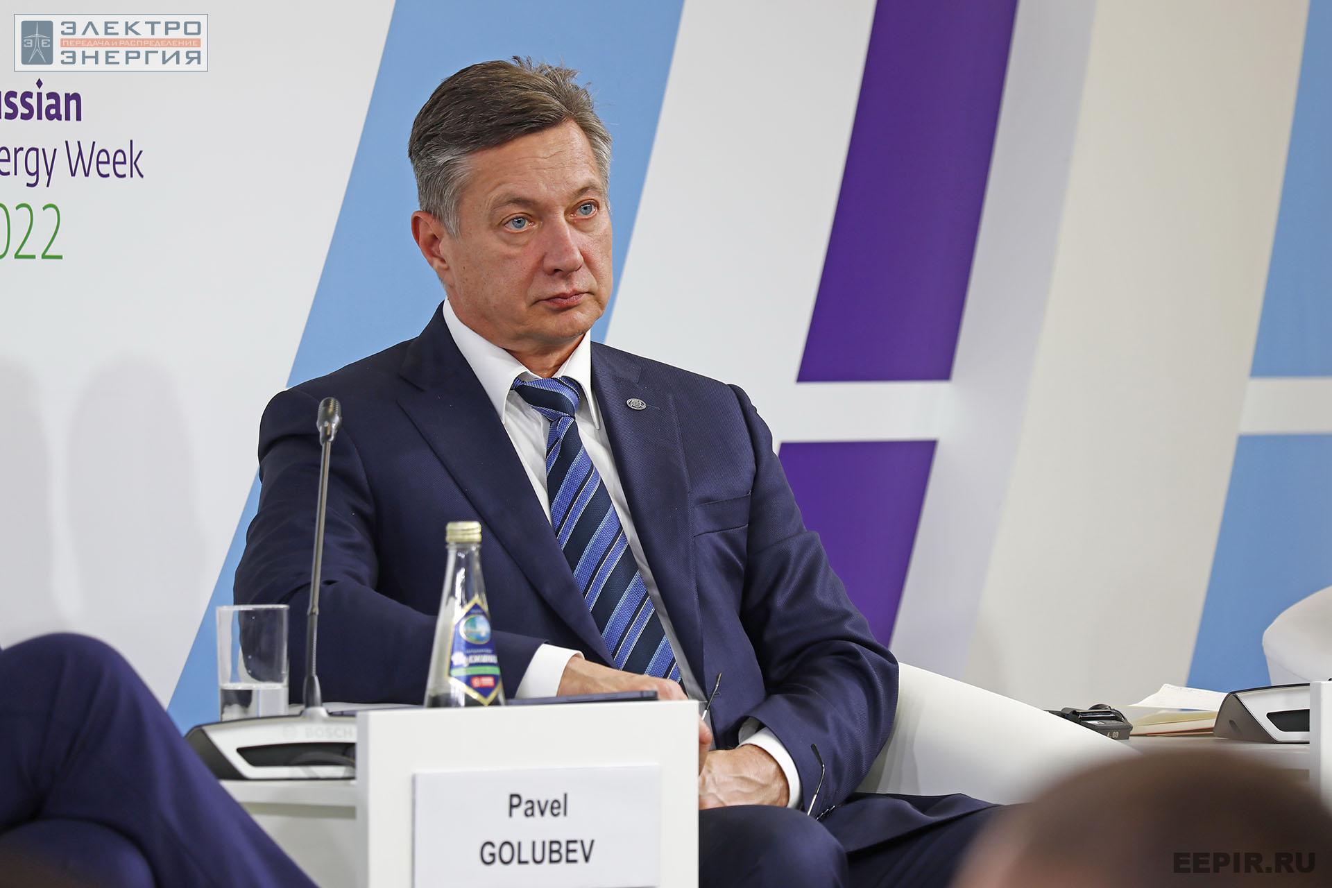 На заседании клуба «Инновации в электроэнергетике». РЭН-2022