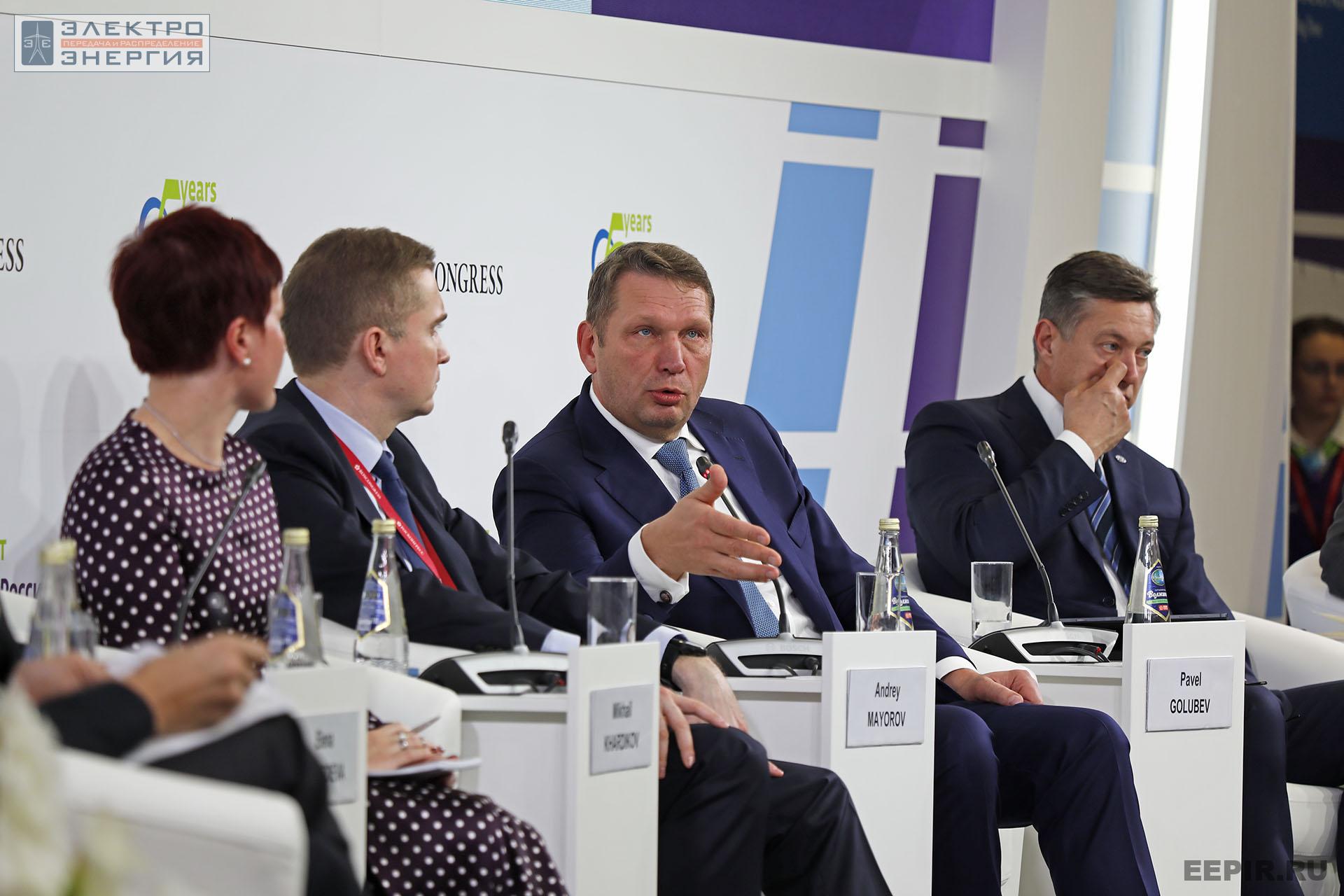 На заседании клуба «Инновации в электроэнергетике». РЭН-2022