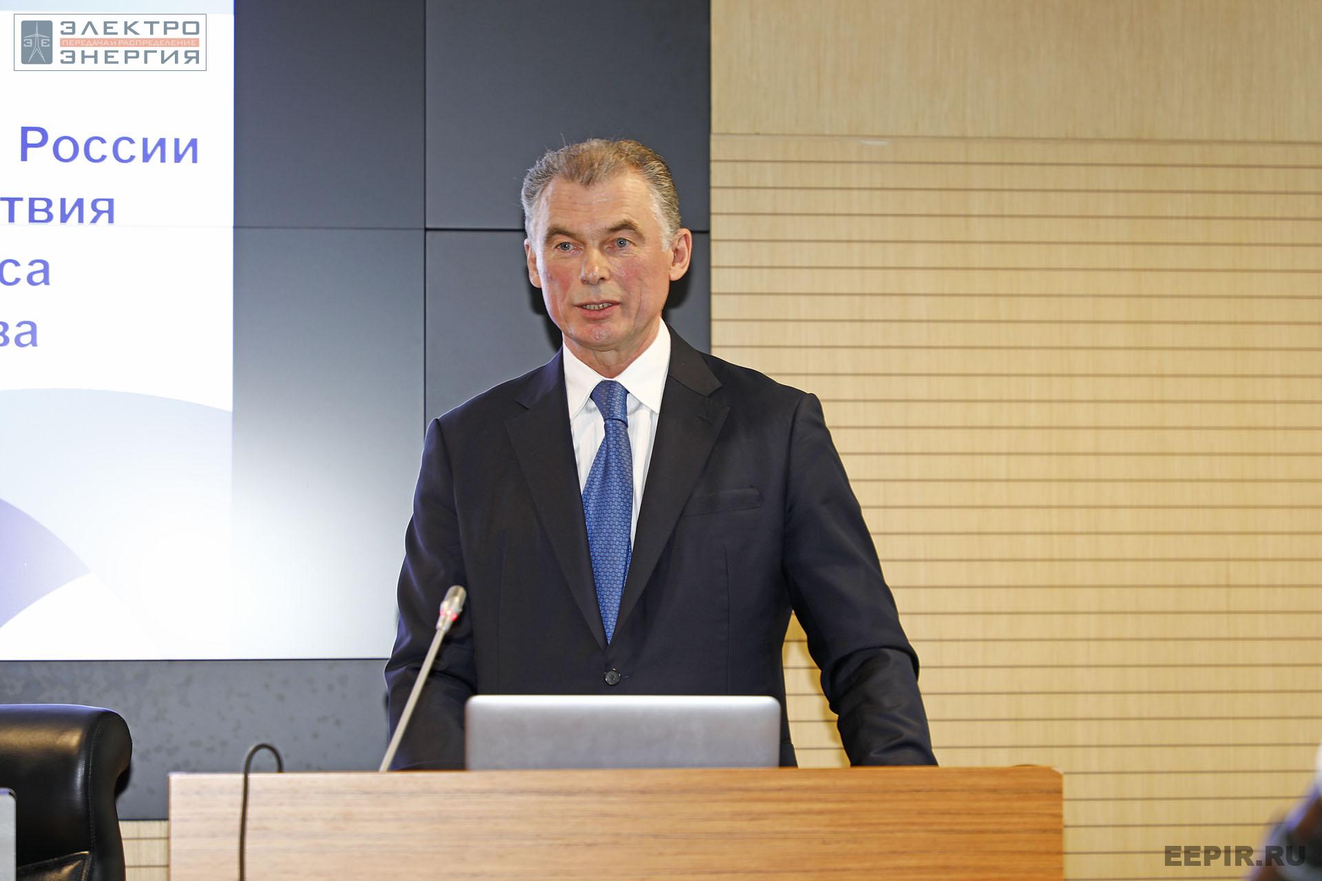 На заседании Президиума Научно-технического совета ПАО «Россети» 10 ноября 2022 г.