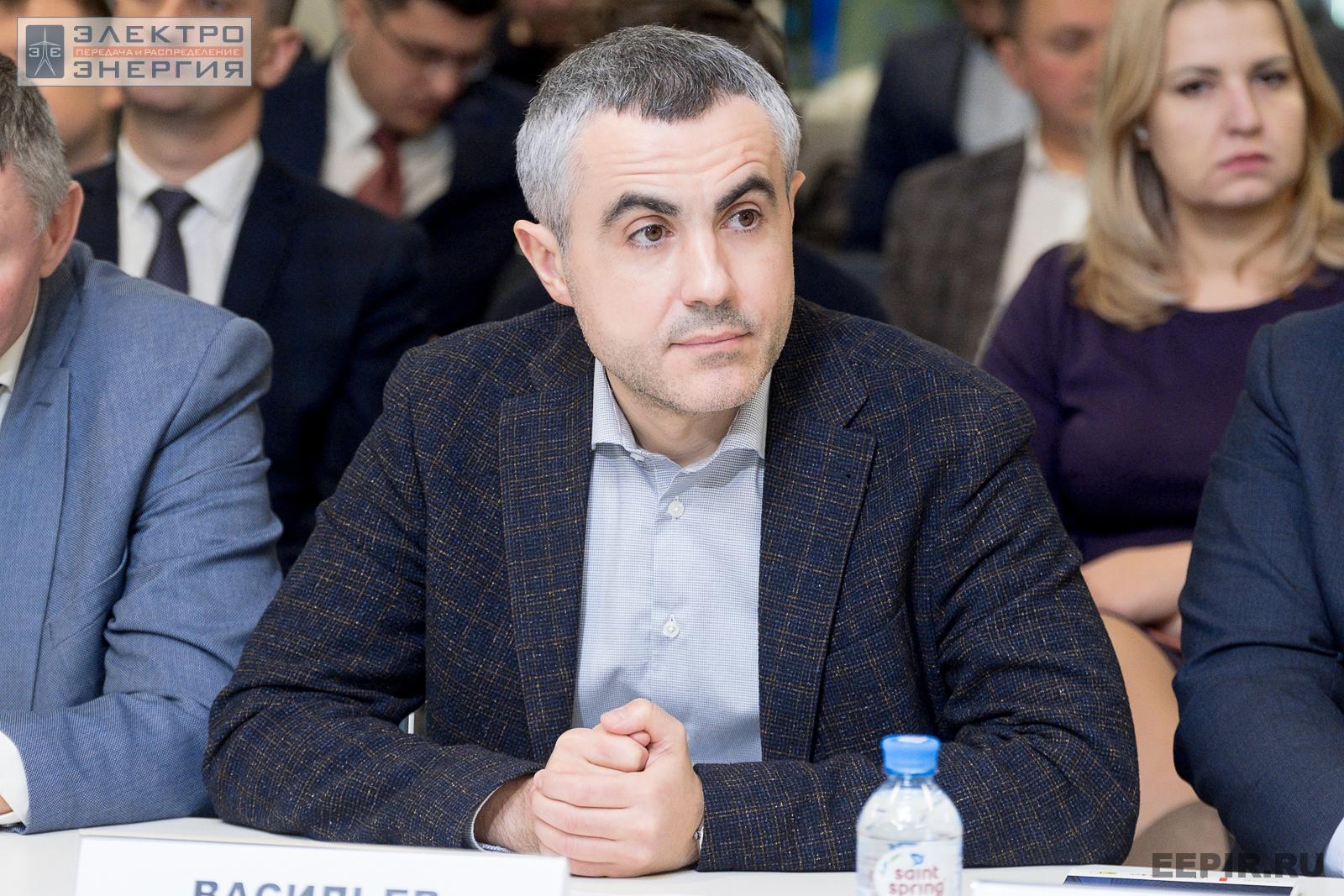 На круглом столе представителей ПАО «Россети» и ДЗО с руководителями компаний-производителей электрооборудования в рамках конкурса «Энергопрорыв-2022» (29.11.2022)