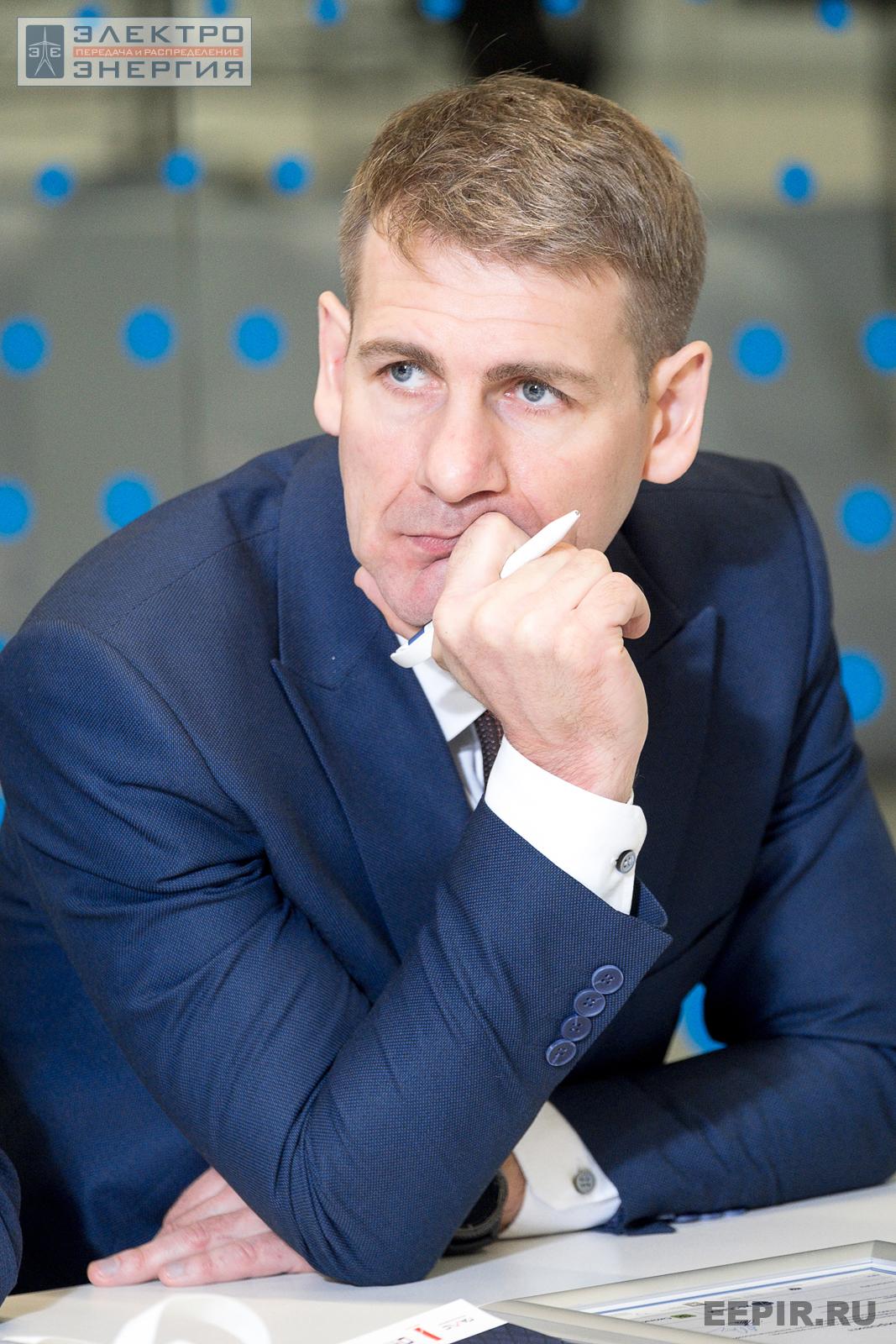 На круглом столе представителей ПАО «Россети» и ДЗО с руководителями компаний-производителей электрооборудования в рамках конкурса «Энергопрорыв-2022» (29.11.2022)