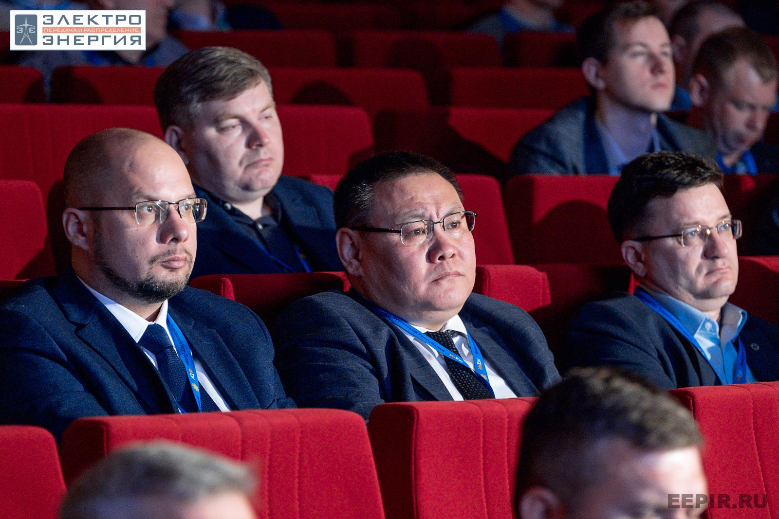 На пленарном заседании РЕЛАВЭКСПО-2023