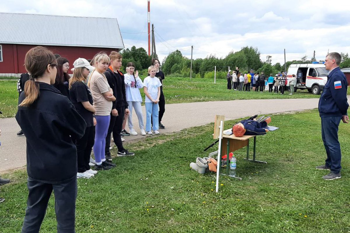 Специалисты Тверьэнерго рассказали детям о правилах электробезопасности в  рамках Единого дня безопасности в городе Кашине | Новости энергетики  «ЭЛЕКТРОЭНЕРГИЯ. Передача и распределение»