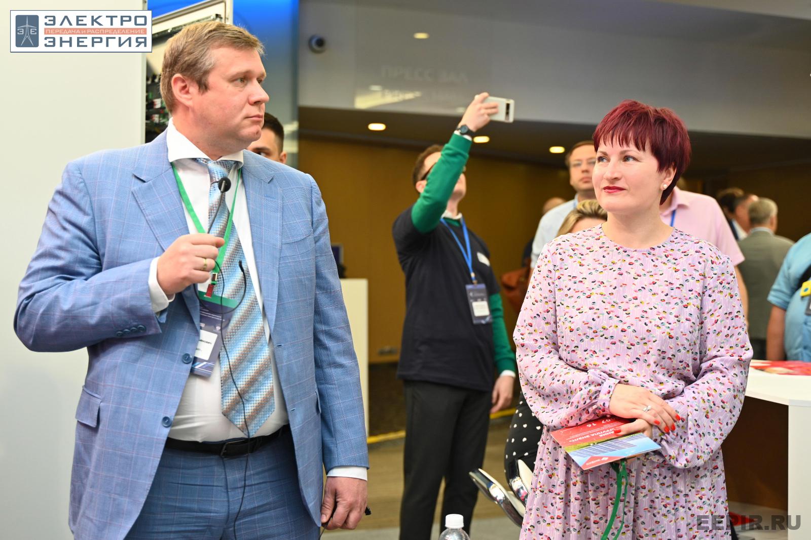 На официальном обходе Технической выставки «ЭЭПиР»