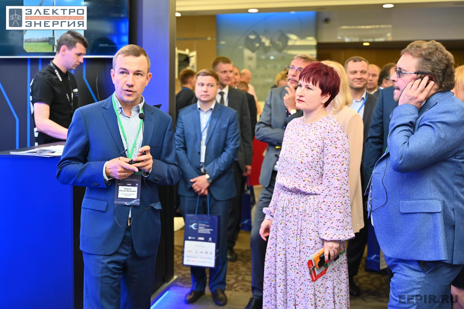 На официальном обходе Технической выставки «ЭЭПиР»