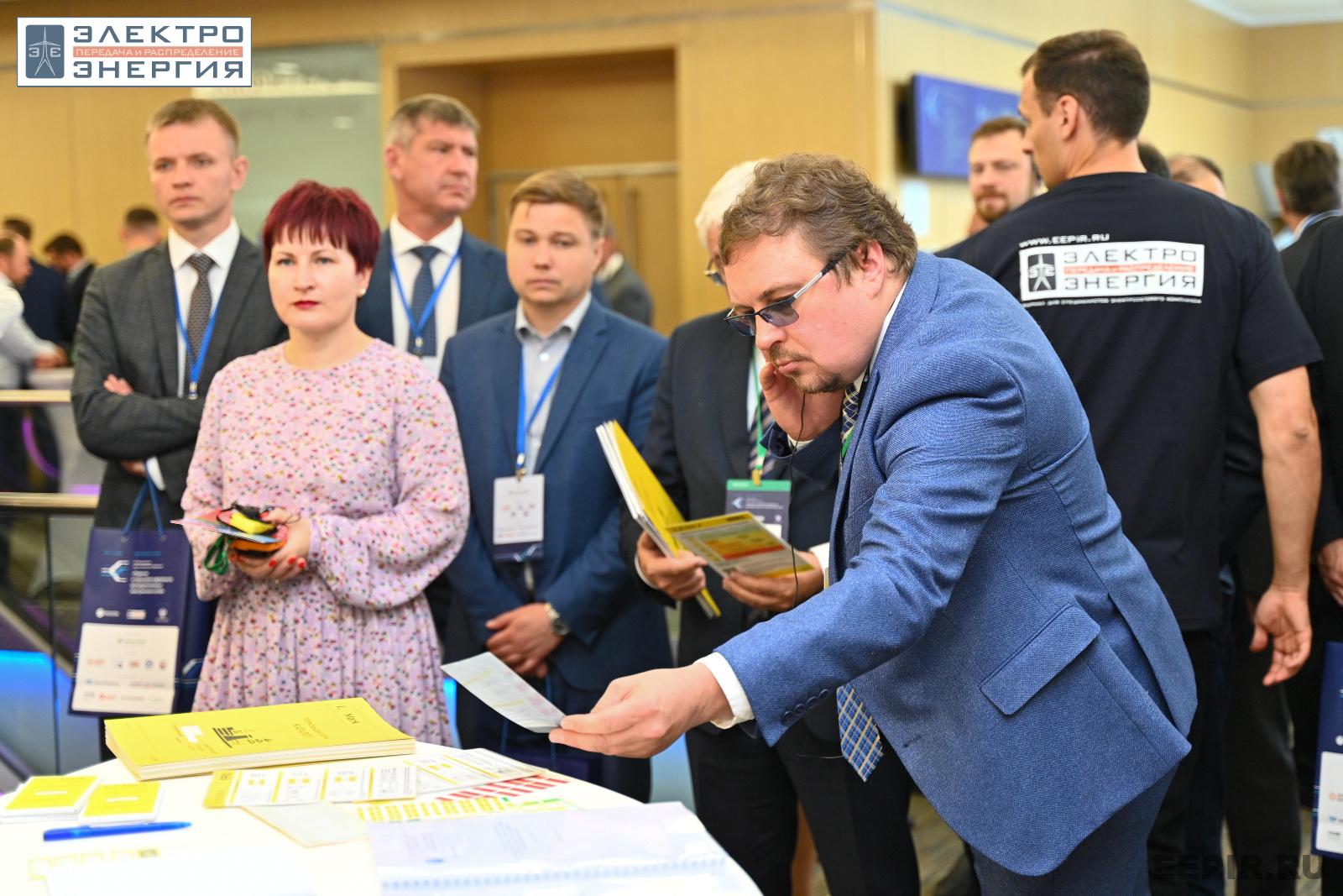 На официальном обходе Технической выставки «ЭЭПиР»