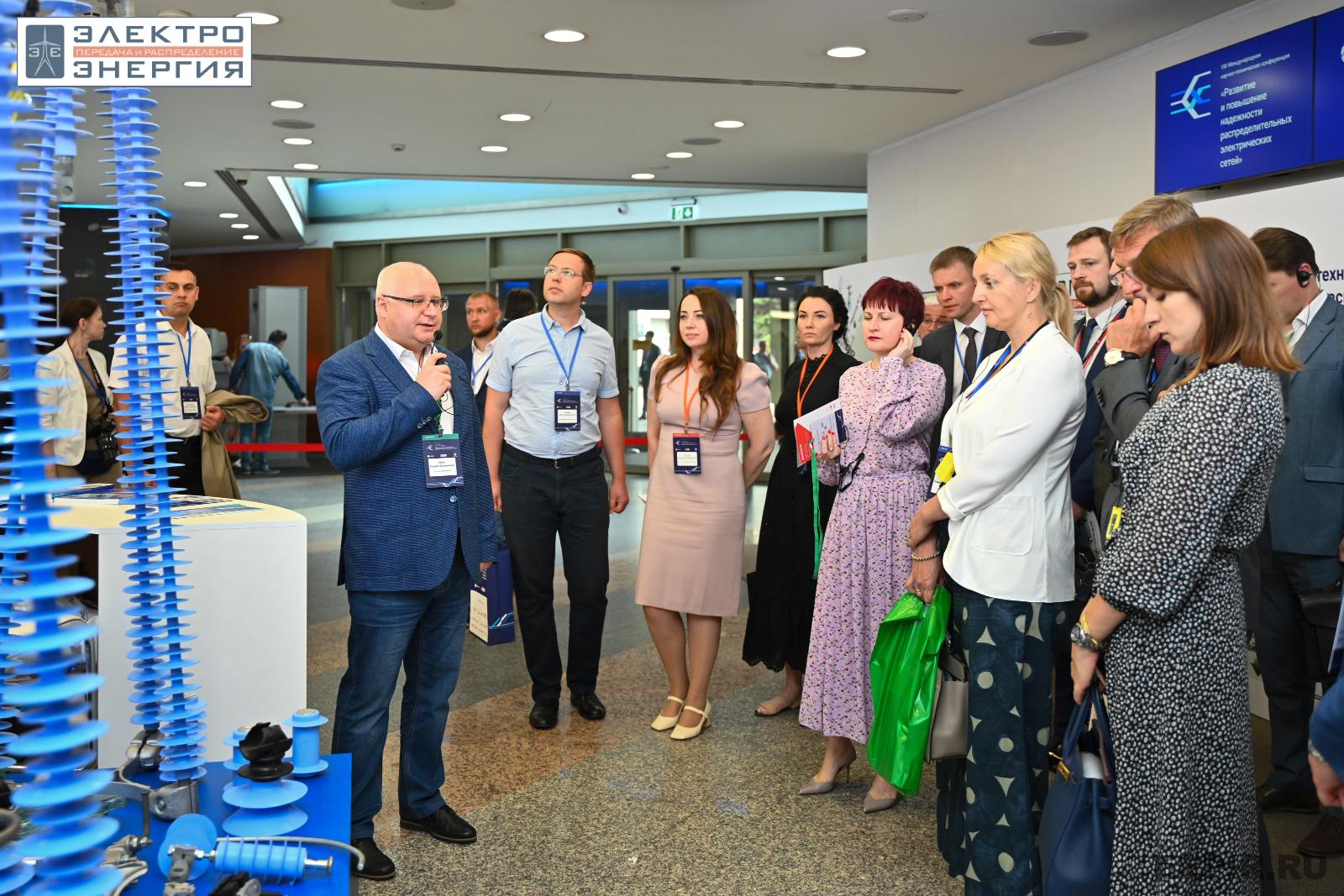 На официальном обходе Технической выставки «ЭЭПиР»