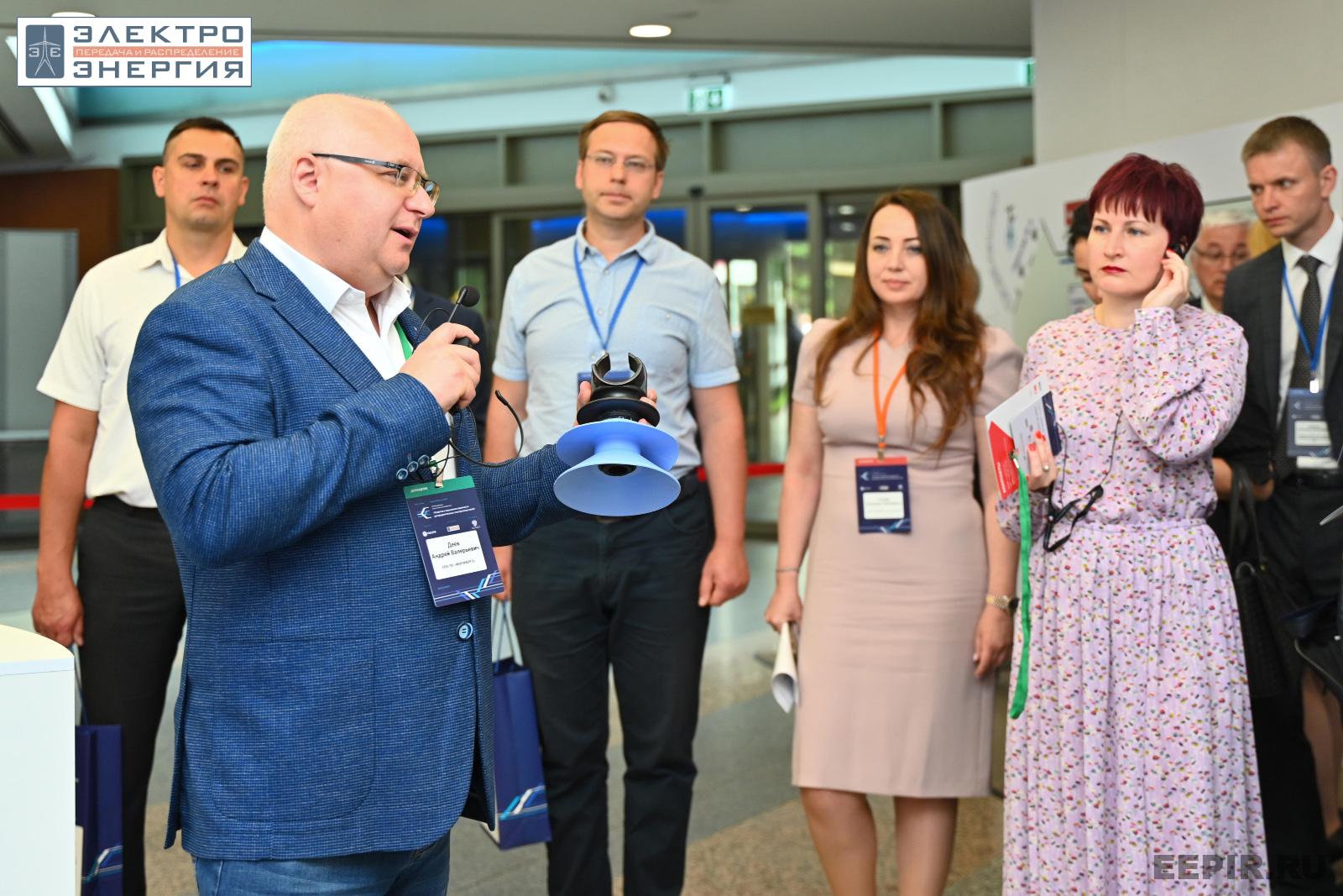На официальном обходе Технической выставки «ЭЭПиР»