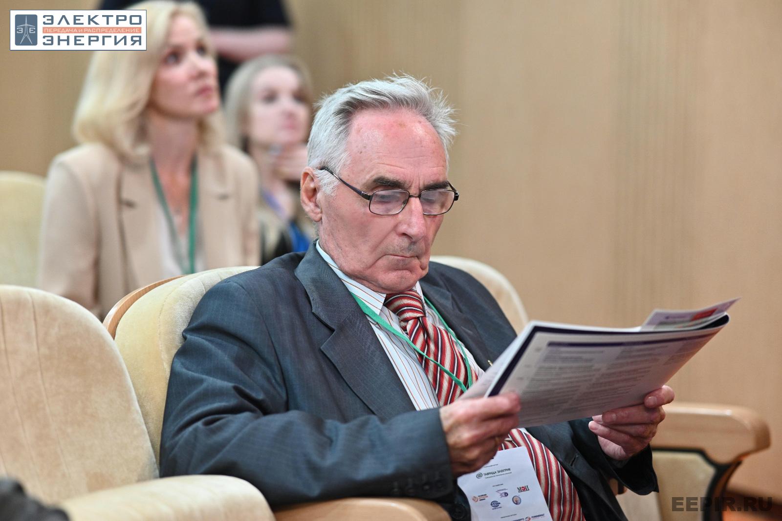 На сессии 6. Охрана труда, 5 июля 2023 года