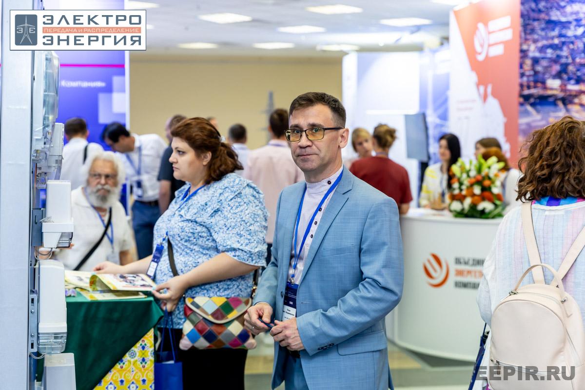 На технической выставке «ЭЭПиР»