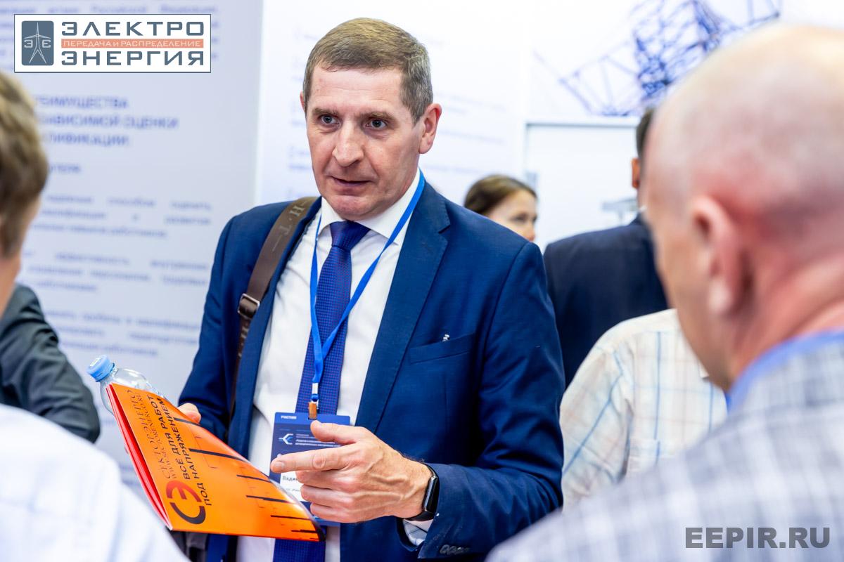 На технической выставке «ЭЭПиР»