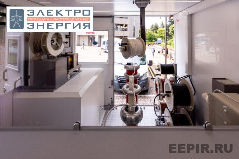 Техническая выставка «ЭЭПиР» на площади перед Конгресс-центром ЦМТ фото