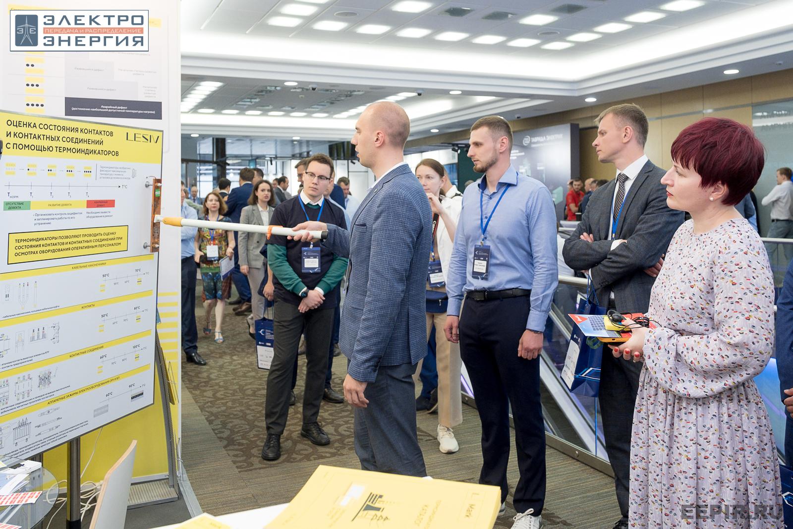 На официальном обходе Технической выставки «ЭЭПиР»