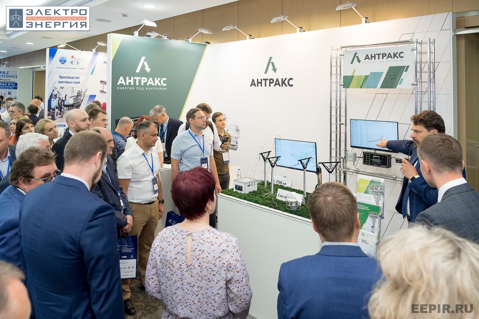 На официальном обходе Технической выставки «ЭЭПиР»