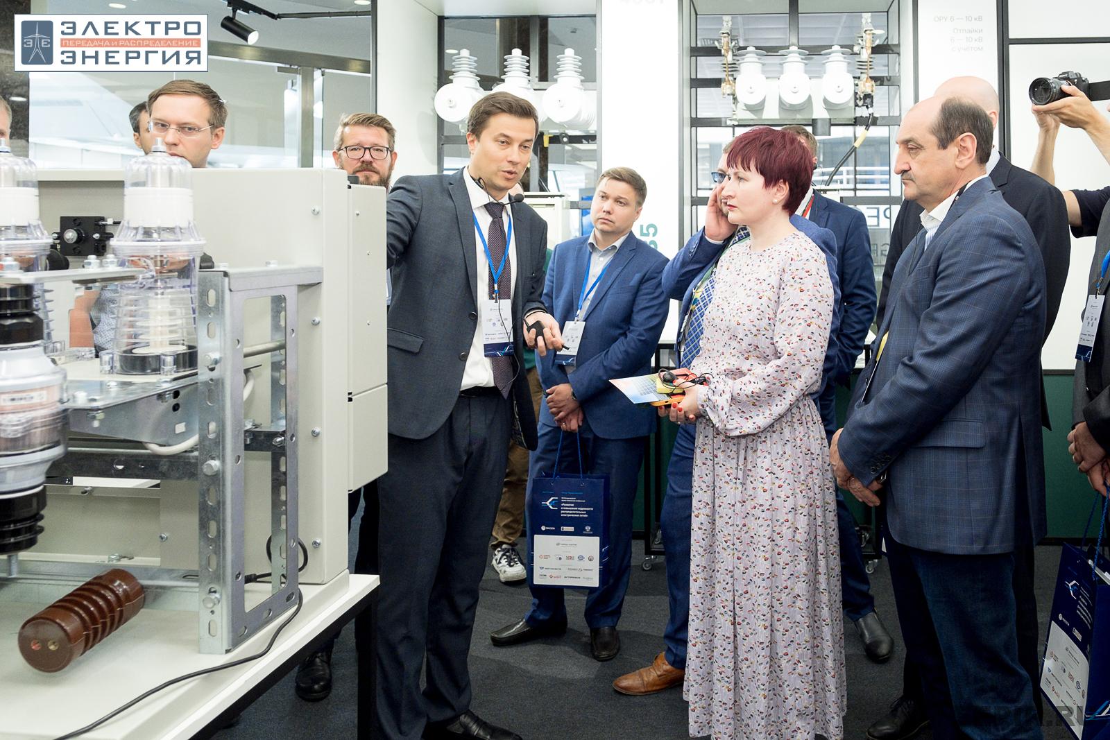 На официальном обходе Технической выставки «ЭЭПиР»