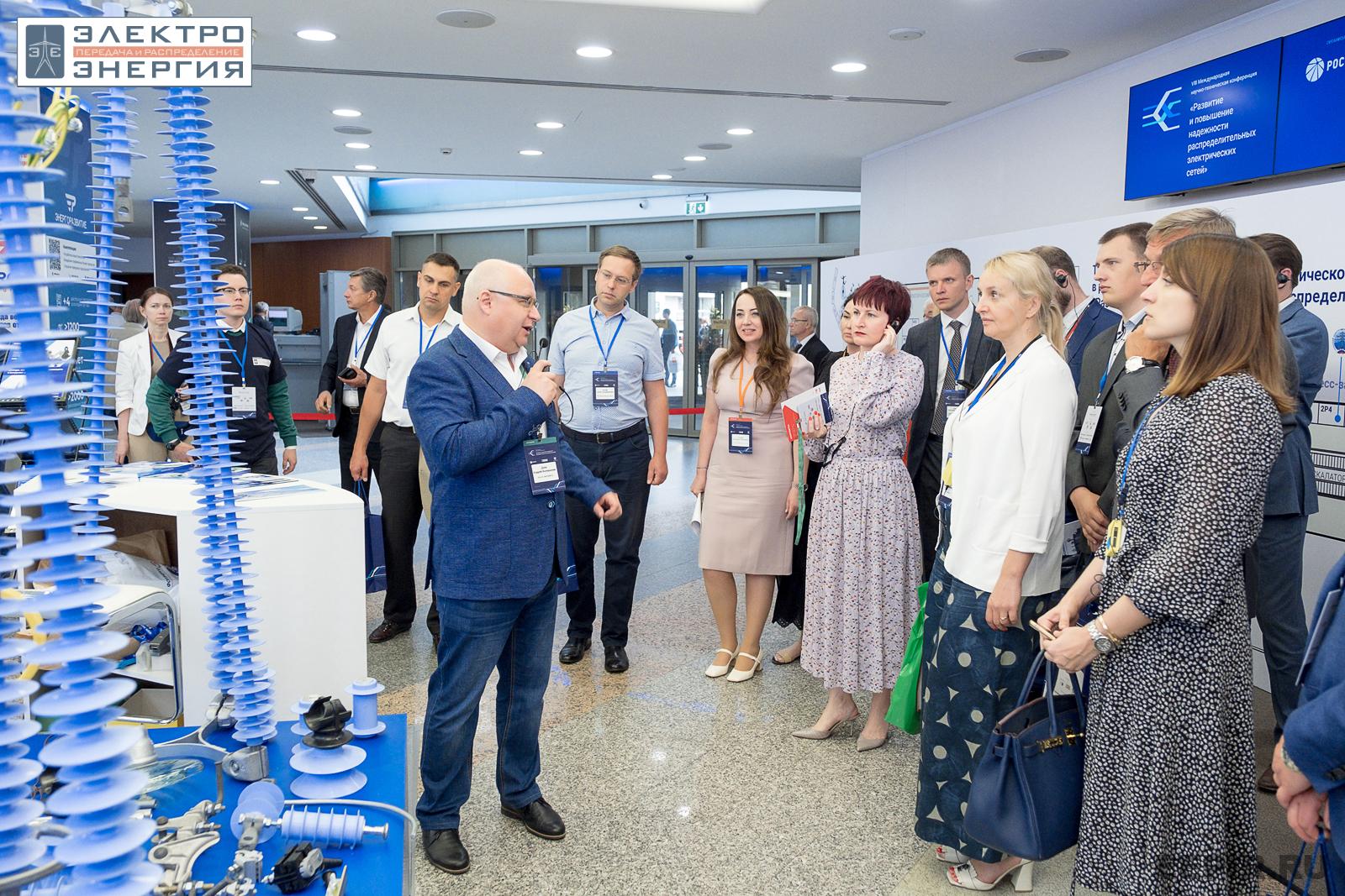 На официальном обходе Технической выставки «ЭЭПиР»
