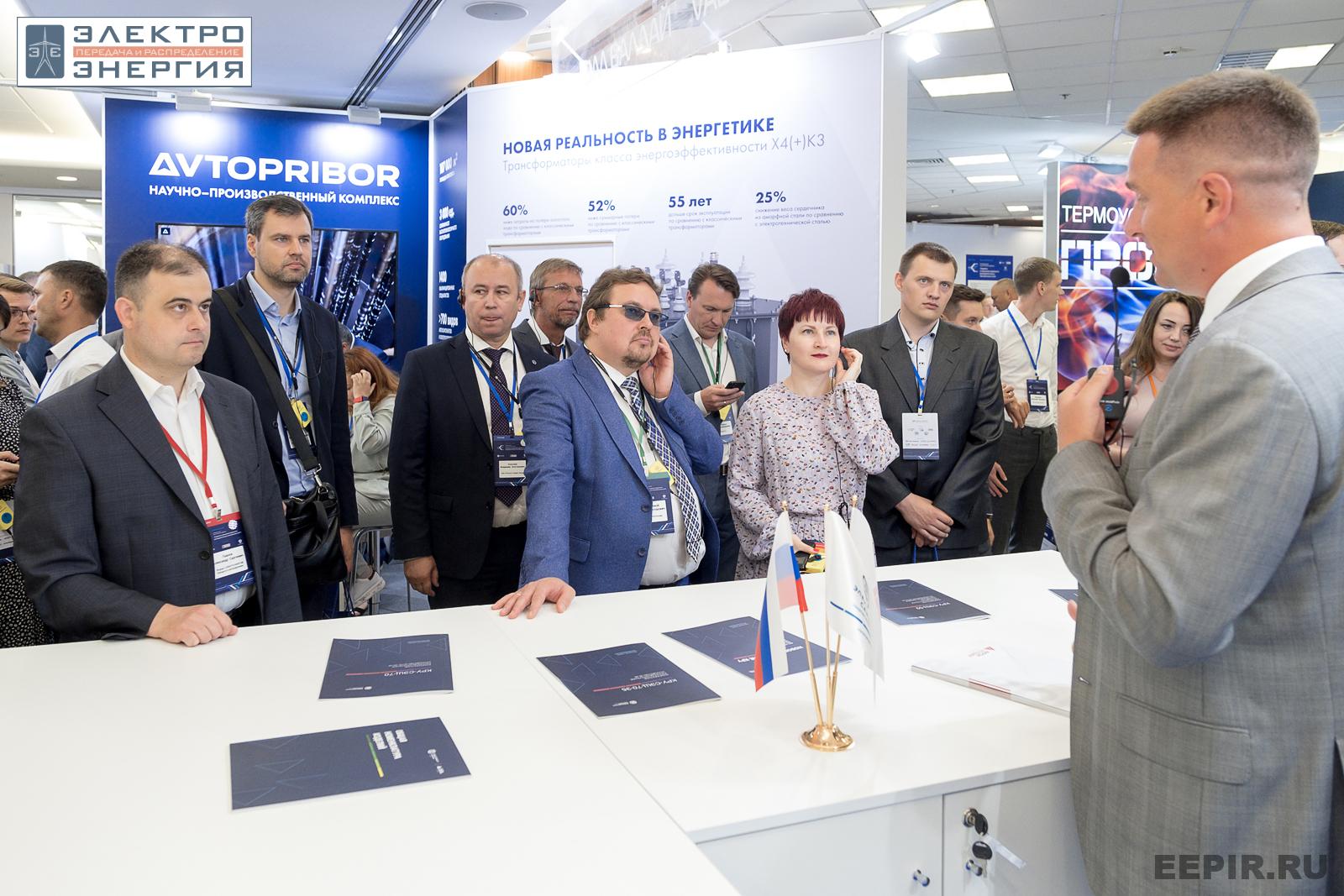 На официальном обходе Технической выставки «ЭЭПиР»