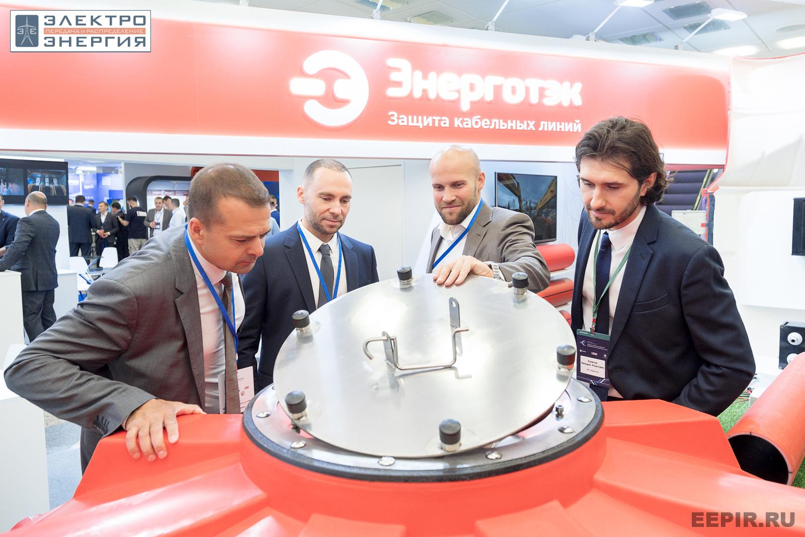 На технической выставке «ЭЭПиР»