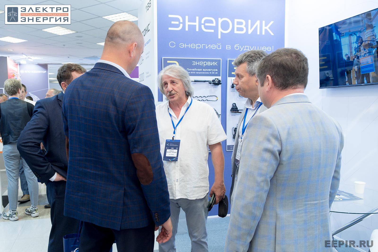 На технической выставке «ЭЭПиР»