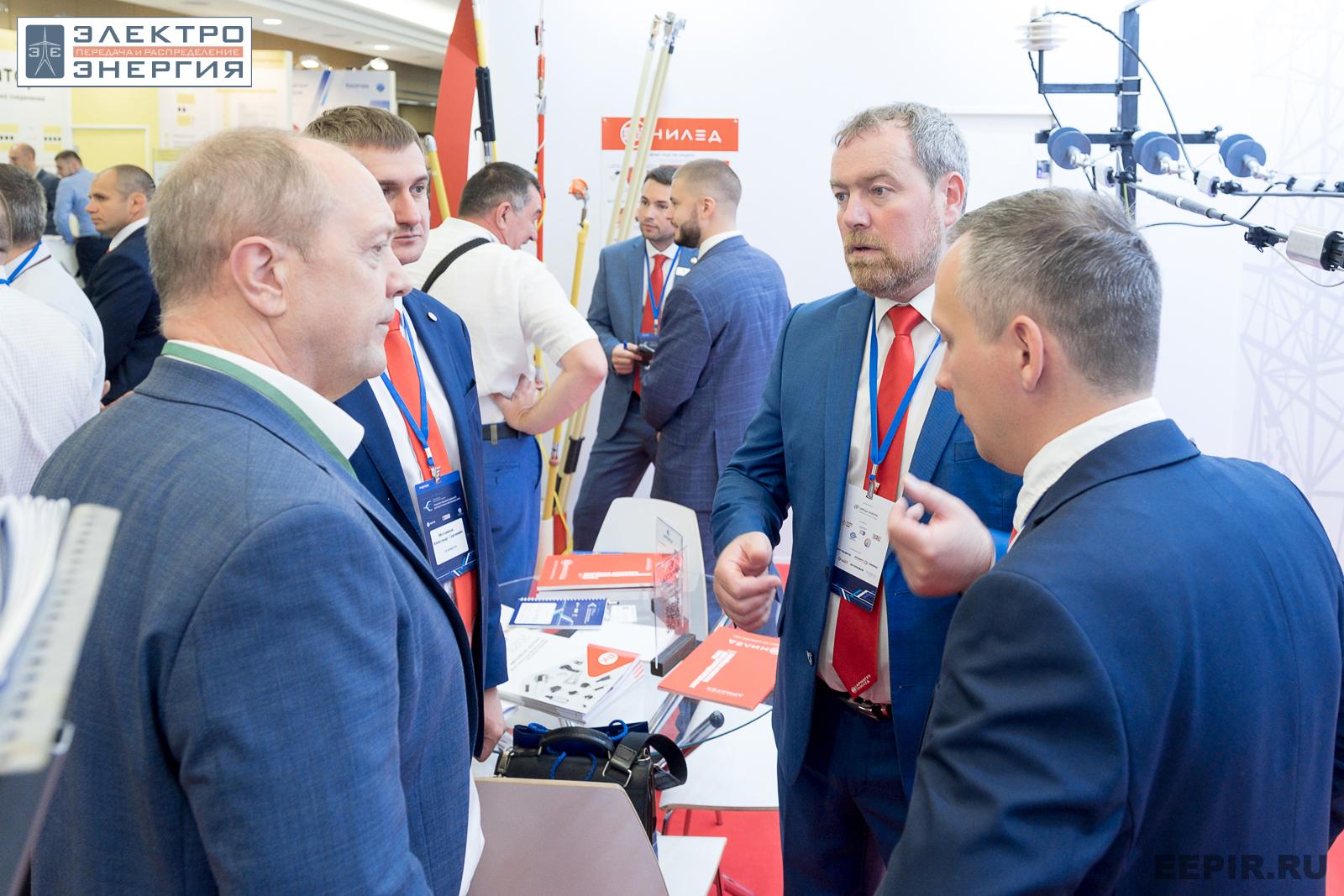 На технической выставке «ЭЭПиР»