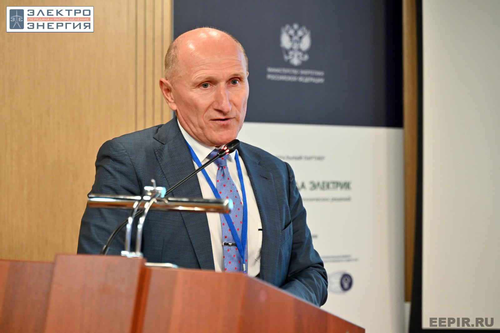 На сессии 6. Охрана труда, 6 июля 2023 года