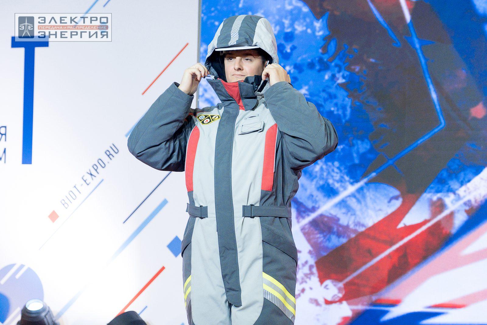 На шоу-показе «Елка безопасности» на БИОТ-2023