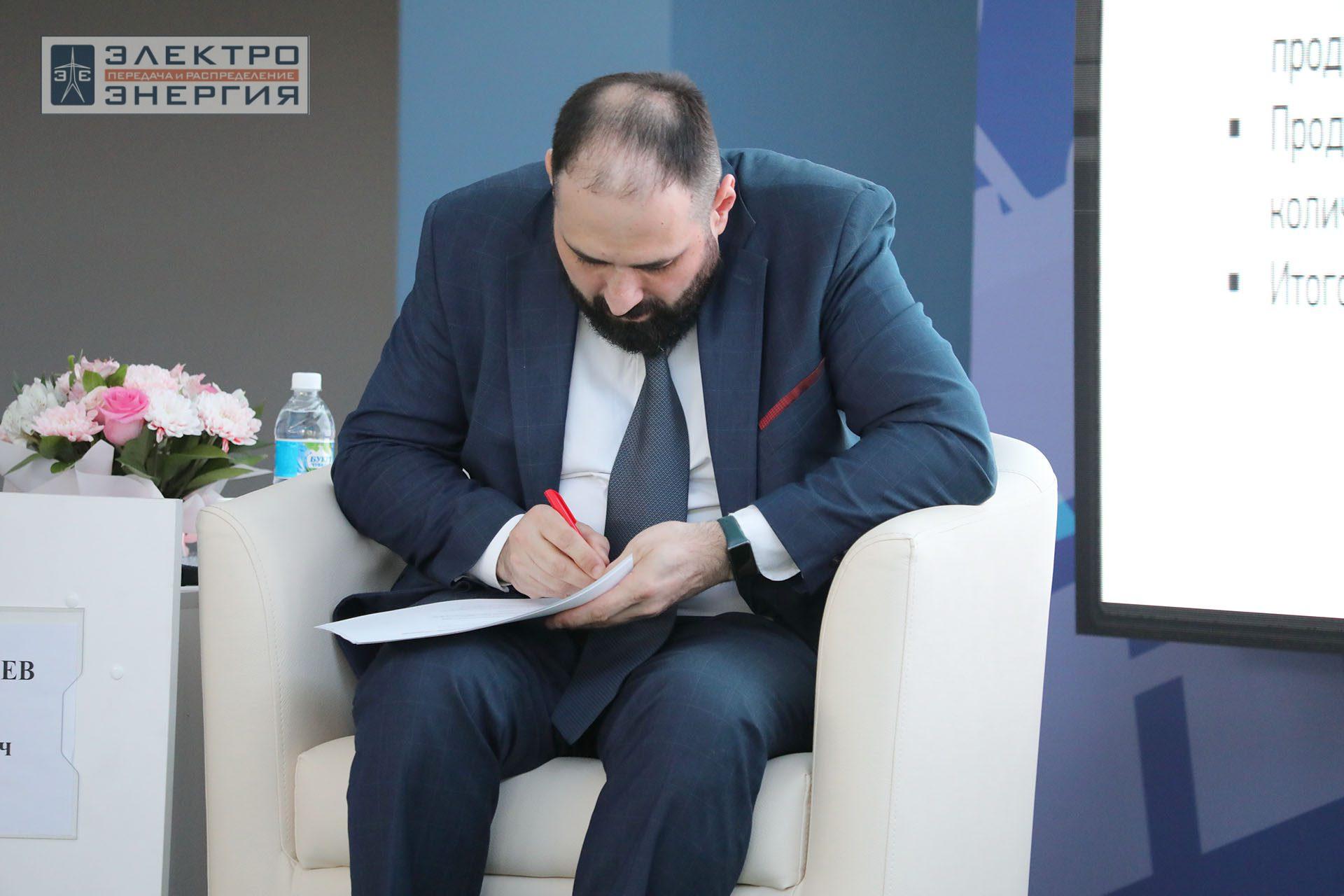 На секции ПАО «Россети» «Вопросы развития и эксплуатации РЗА и АСУ ТП» в рамках Всероссийской научно-технической конференции «Технологический суверенитет России в области РЗА и АСУ ТП и устойчивость в условиях санкционных ограничений»