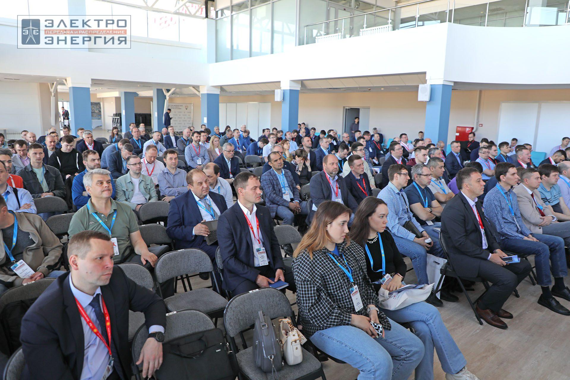 На секции ПАО «Россети» «Вопросы развития и эксплуатации РЗА и АСУ ТП» в рамках Всероссийской научно-технической конференции «Технологический суверенитет России в области РЗА и АСУ ТП и устойчивость в условиях санкционных ограничений»