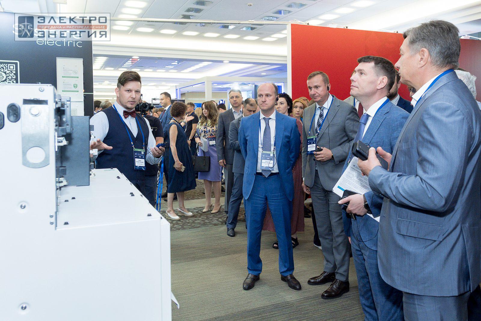 На официальном обходе Технической выставки «ЭЭПиР-2024»