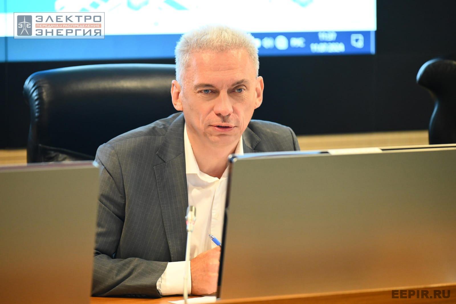 На заседании Секции 3 «Технологии и оборудование для автоматизации систем управления в электрических сетях» НТС ПАО «Россети»