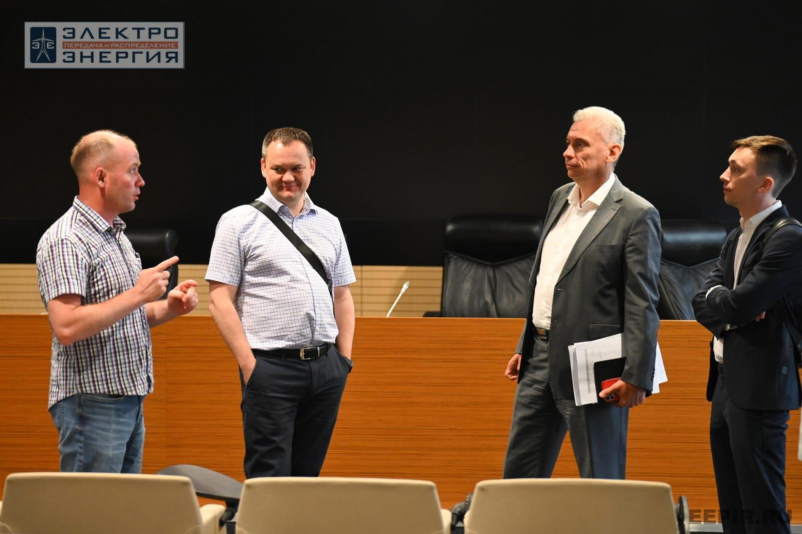 На заседании Секции 3 «Технологии и оборудование для автоматизации систем управления в электрических сетях» НТС ПАО «Россети»