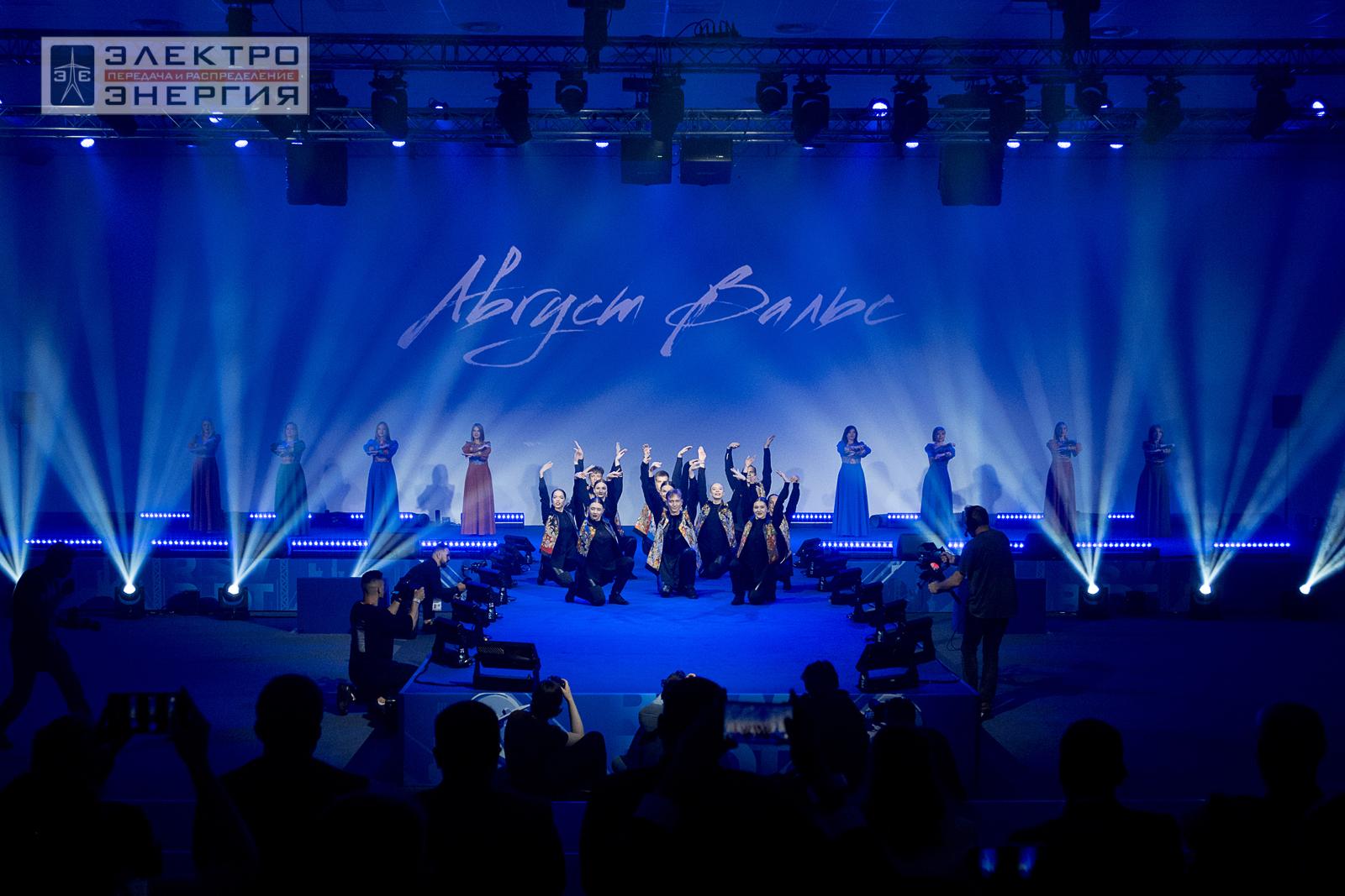 На Fashion-показе средств индивидуальной защиты на ВНОТ-2024