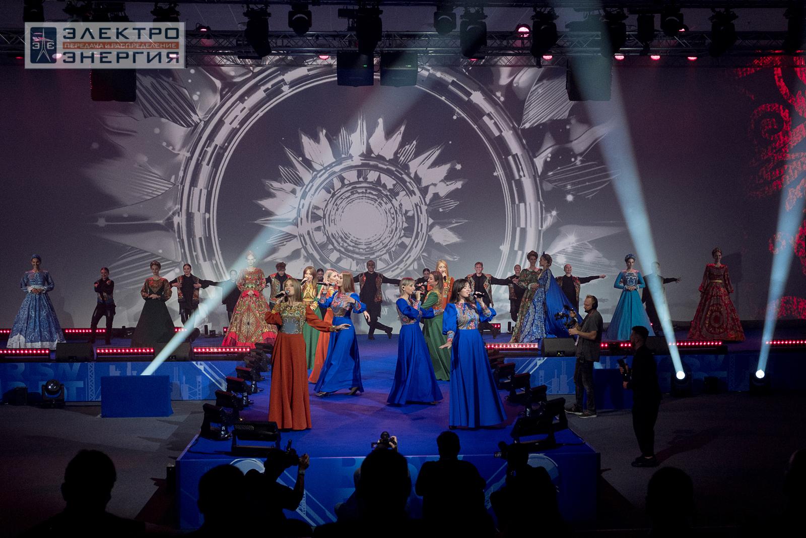 На Fashion-показе средств индивидуальной защиты на ВНОТ-2024