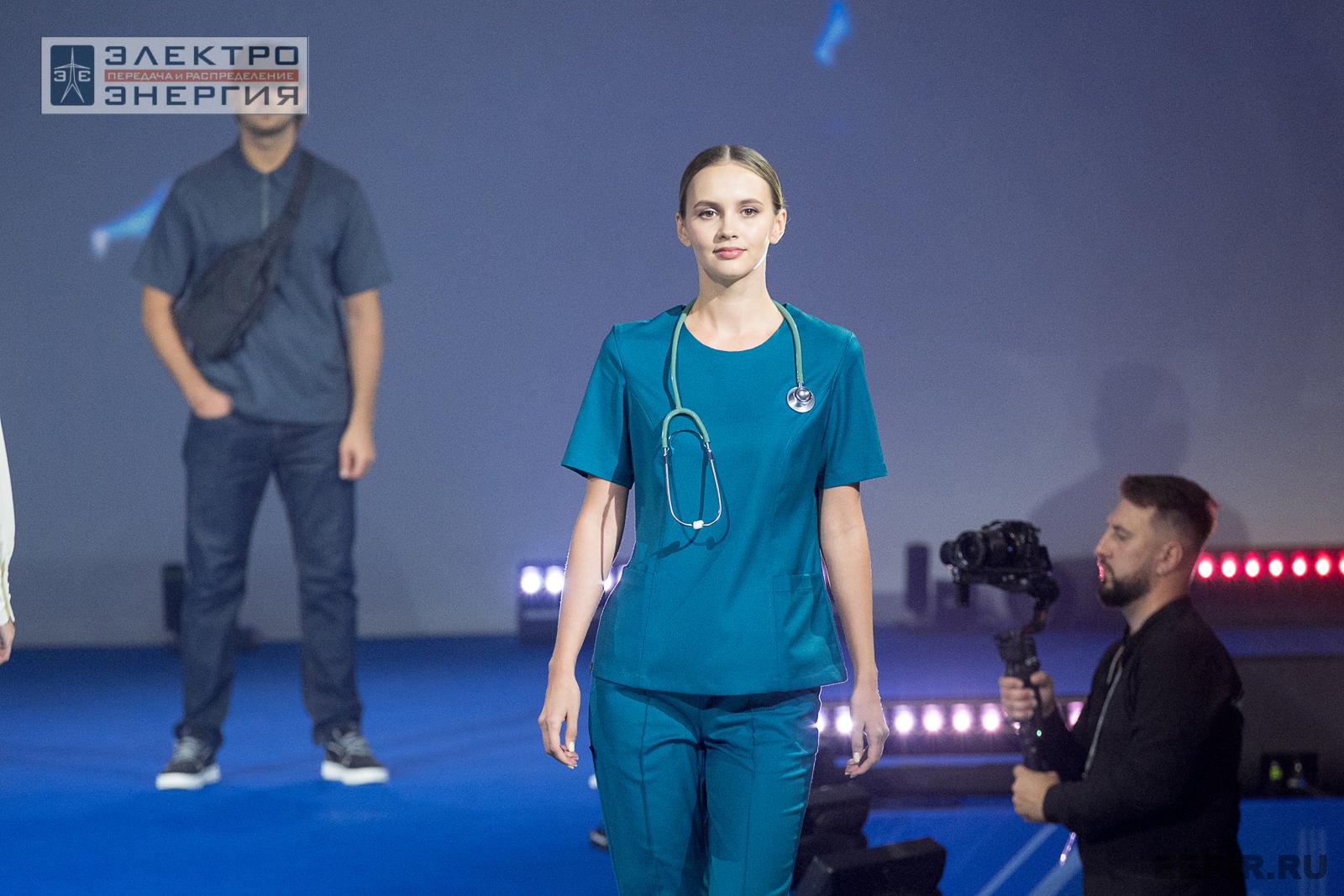 На Fashion-показе средств индивидуальной защиты на ВНОТ-2024