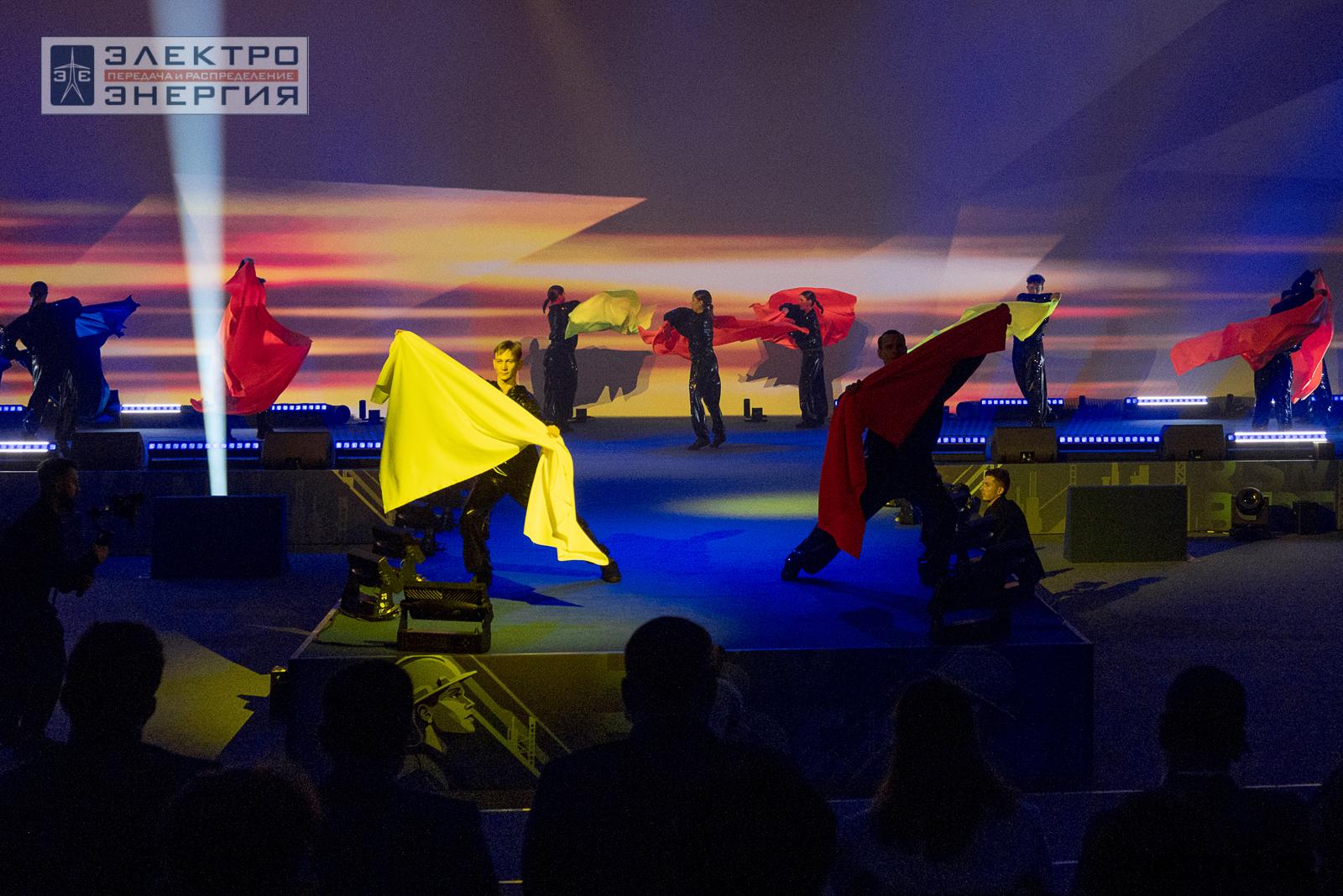 На Fashion-показе средств индивидуальной защиты на ВНОТ-2024