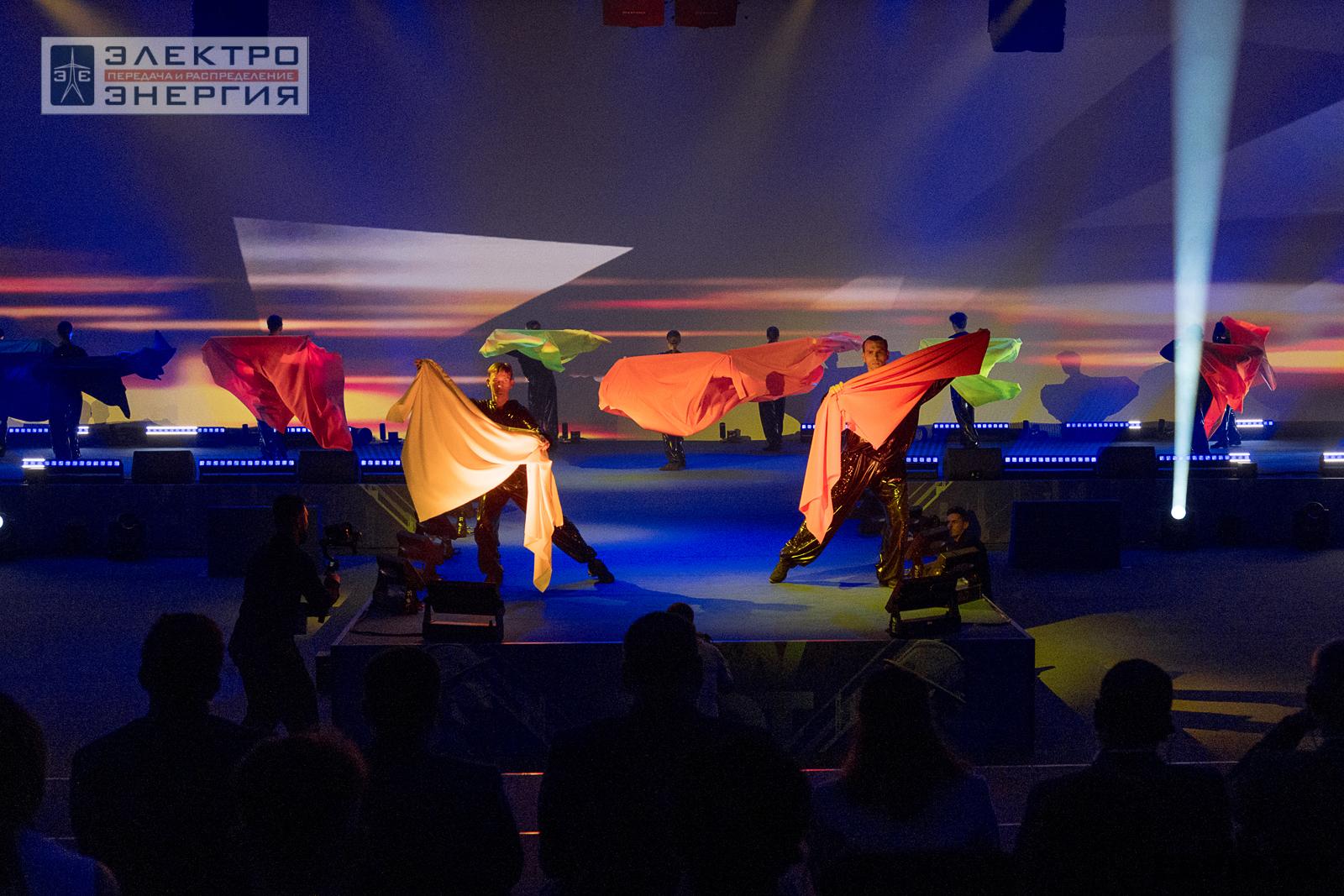 На Fashion-показе средств индивидуальной защиты на ВНОТ-2024