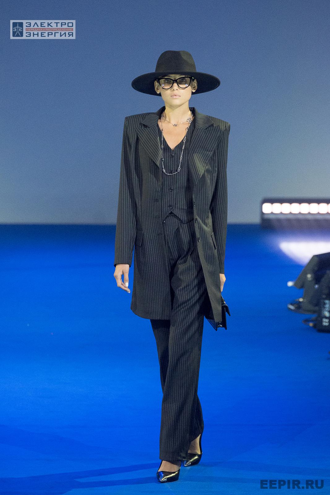 На Fashion-показе средств индивидуальной защиты на ВНОТ-2024