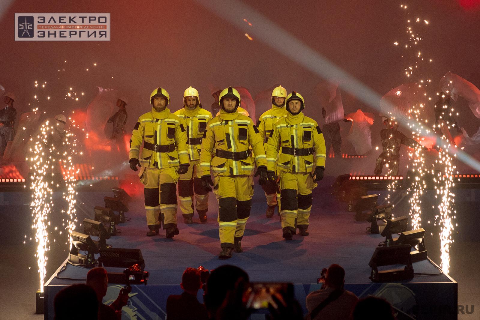 На Fashion-показе средств индивидуальной защиты на ВНОТ-2024