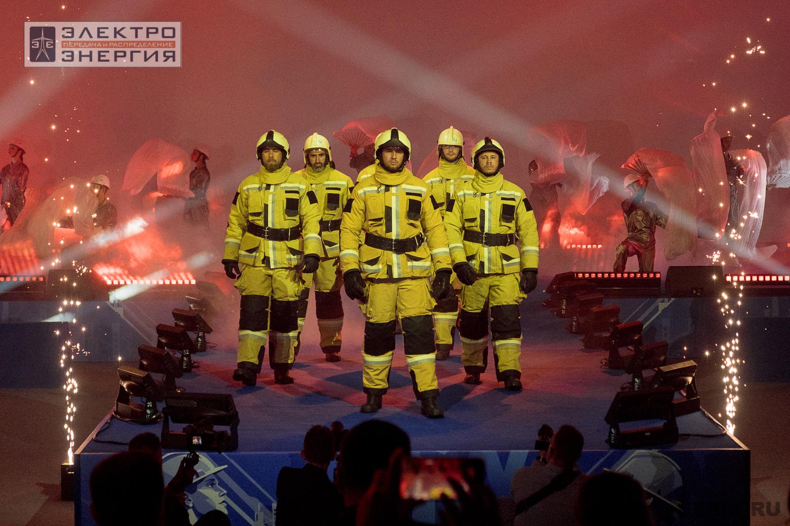 На Fashion-показе средств индивидуальной защиты на ВНОТ-2024