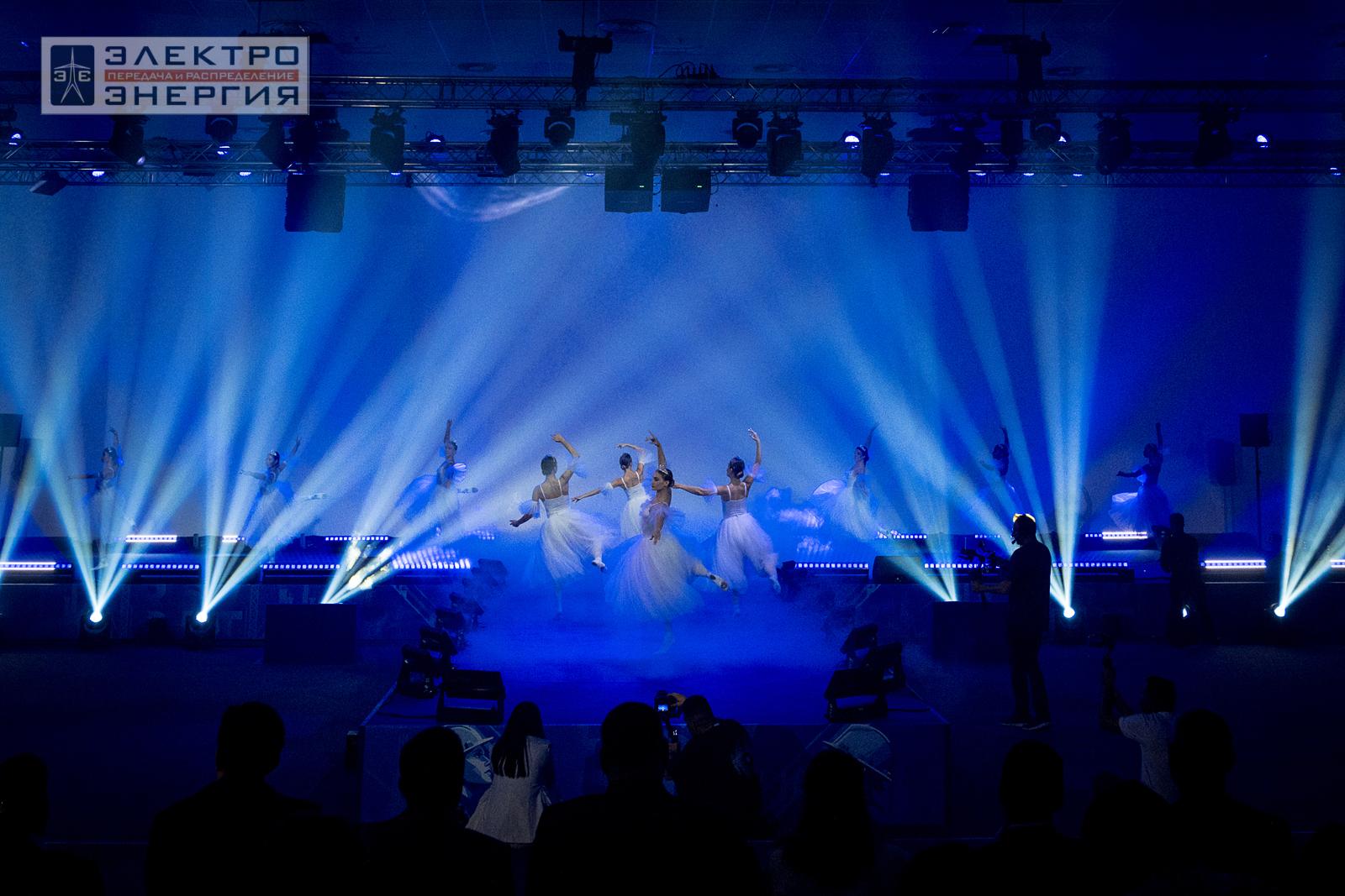 На Fashion-показе средств индивидуальной защиты на ВНОТ-2024