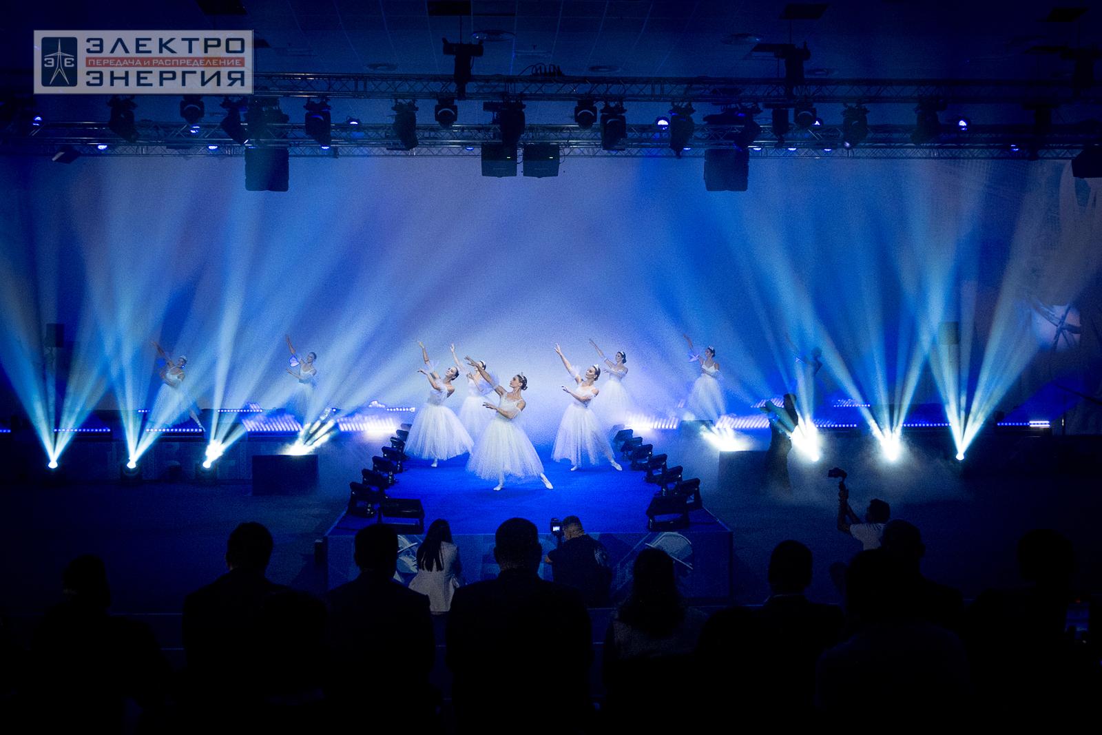 На Fashion-показе средств индивидуальной защиты на ВНОТ-2024