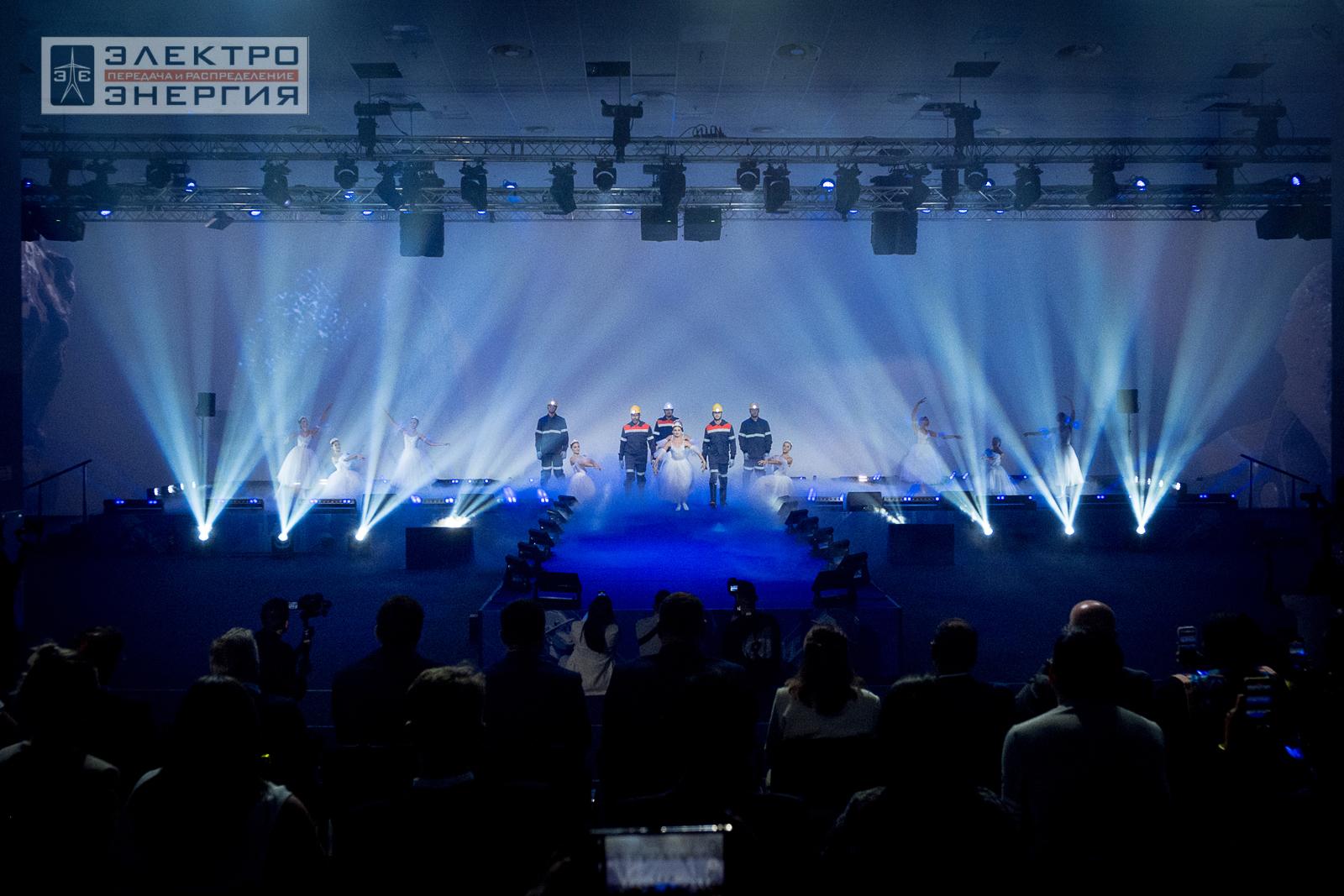 На Fashion-показе средств индивидуальной защиты на ВНОТ-2024